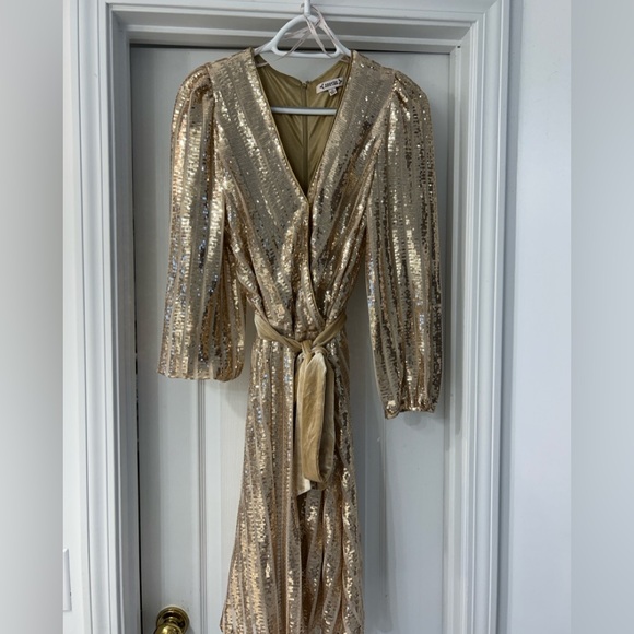 Nanette Lepore Gold Sequin Mini Dress 💛💛💛 - Picture 3 of 7
